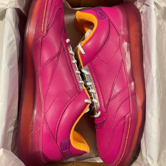 NIB Limited Edition Jetsons Reebok Club C MEN’S 10.5 - Picture 5 of 7